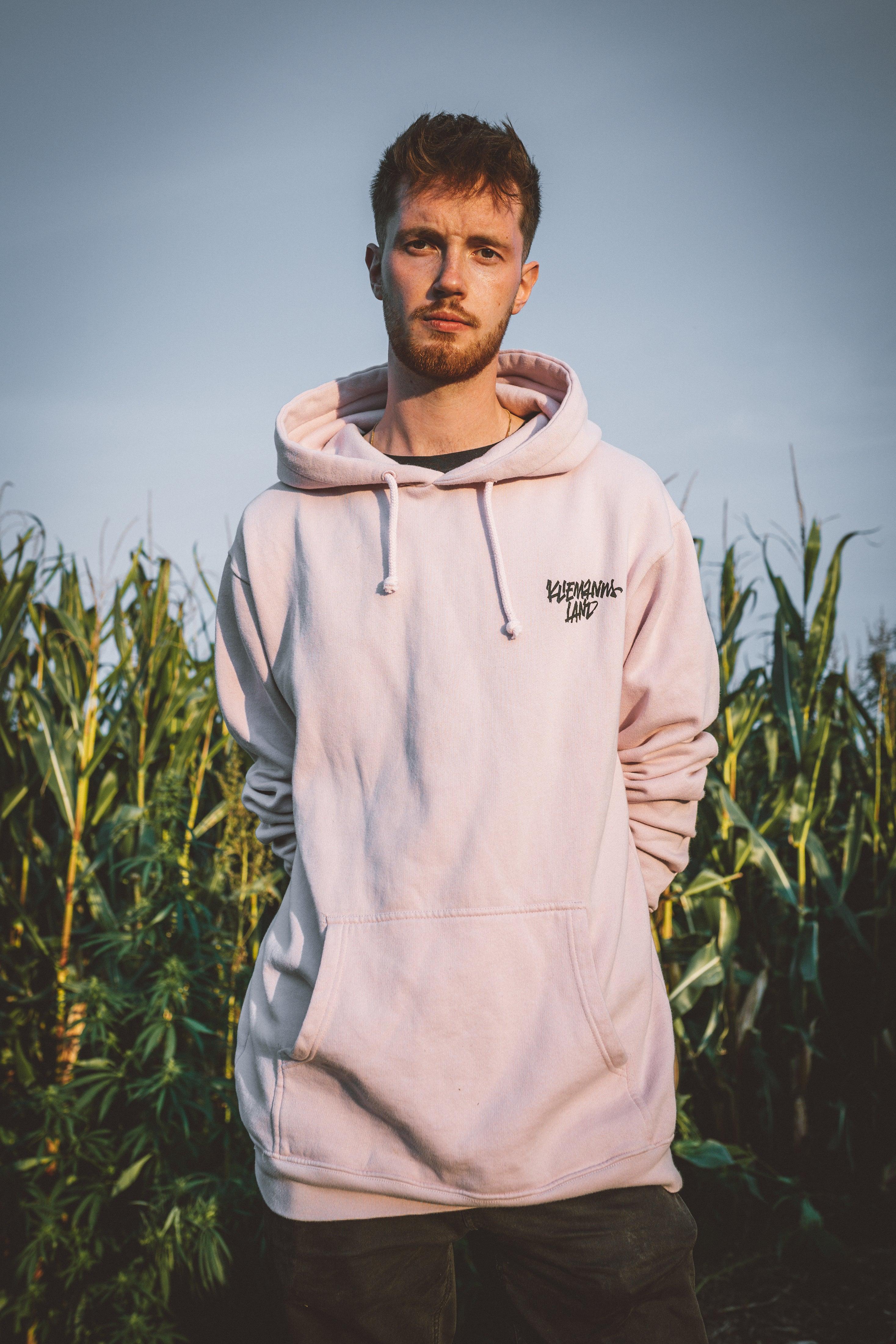 Kliemannsland Hoodie Rosa - Image 5